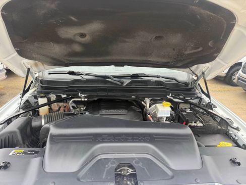 Used 2022 RAM 2500 Tradesman AWD/4WD image 35