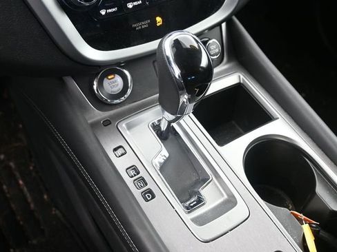 Used 2022 Nissan Murano SV w/ SV Midnight Edition Package image 24