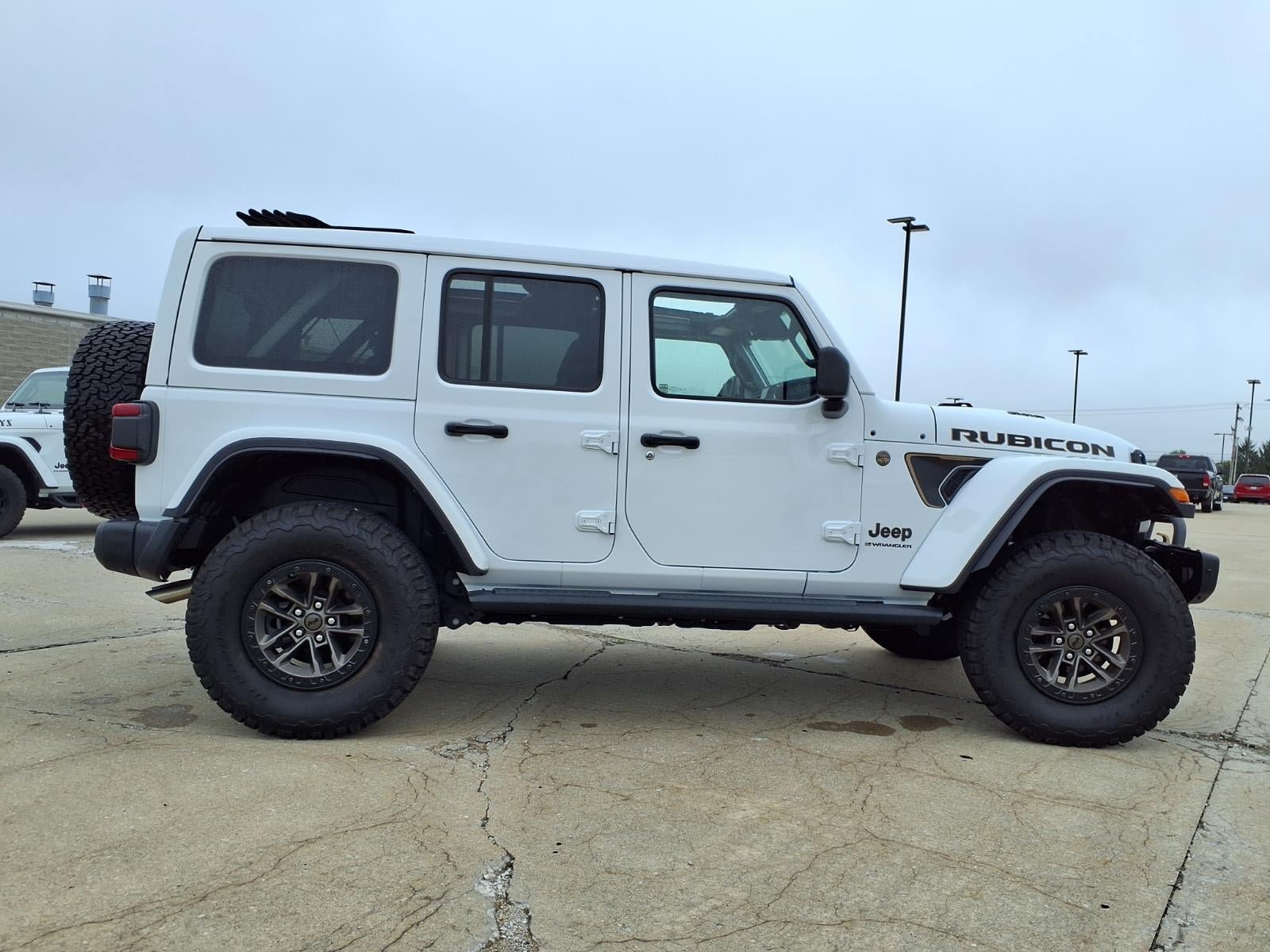 Used 2024 Jeep Wrangler Unlimited Rubicon 392 AWD/4WD image 35