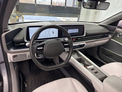 Used 2023 Hyundai Ioniq 6 SEL image 16
