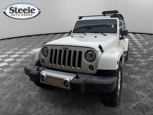 Used 2018 Jeep Wrangler Unlimited Sahara w/ Connectivity Group image 1