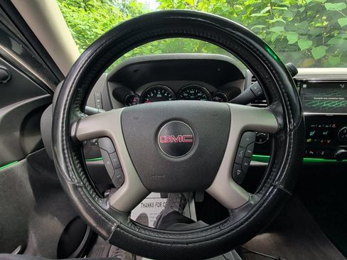 Used 2013 GMC Sierra 1500 SLE w/ Power Tech Package AWD/4WD image 17