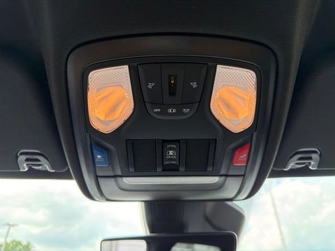 Used 2025 RAM 1500 Big Horn AWD/4WD image 28