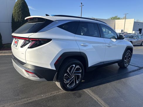 Used 2026 Hyundai Tucson Limited image 4