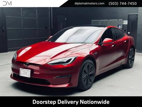 Used 2024 Tesla Model S AWD/4WD image 1