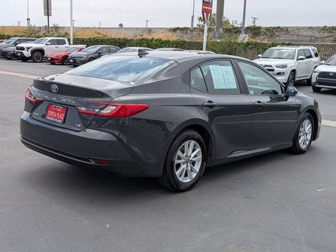 Used 2025 Toyota Camry LE w/ Convenience Package FWD image 8