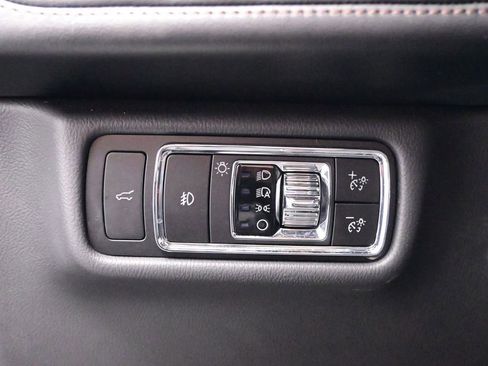 Used 2023 Lincoln Aviator Reserve w/ Equipment Group 201A AWD/4WD image 12