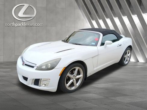 Used 2008 Saturn Sky Red Line RWD image 3