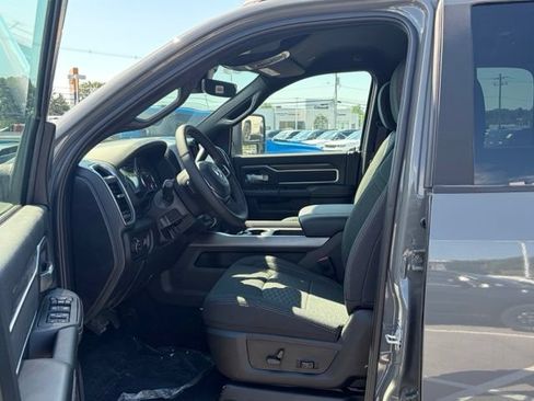 New 2026 RAM 2500 Big Horn AWD/4WD image 14