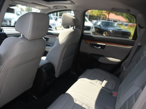Used 2019 Honda CR-V EX image 16