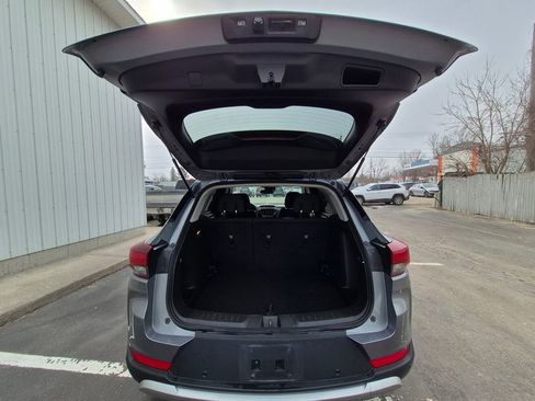 Used 2023 Chevrolet TrailBlazer LT w/ Convenience Package image 23