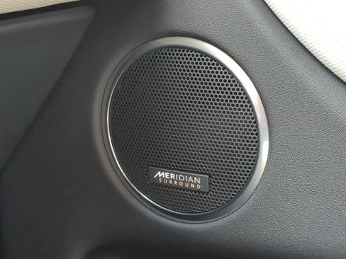 New 2026 Land Rover Discovery Sport Landmark AWD/4WD image 33