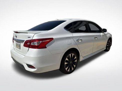 Used 2019 Nissan Sentra SR FWD image 9