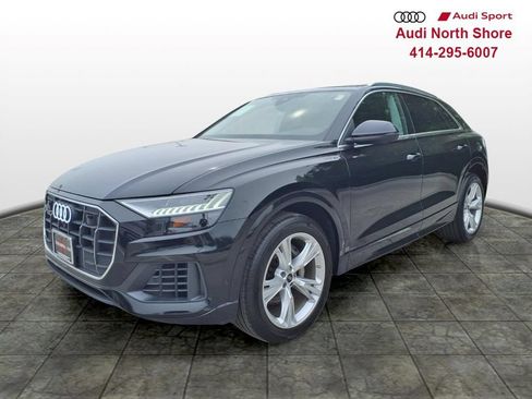 Used 2023 Audi Q8 Premium w/ Convenience Package AWD/4WD image 5