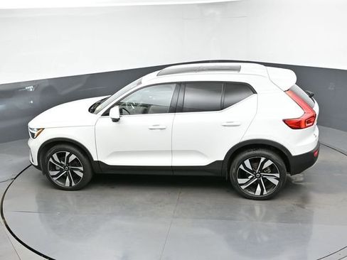 Used 2024 Volvo XC40 B5 Plus w/ Climate Package AWD/4WD image 20