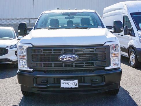 New 2025 Ford F350 XL image 2