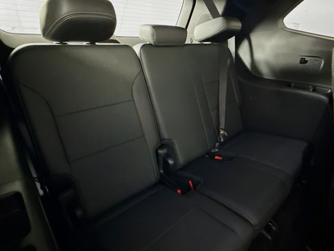 Used 2025 Buick Enclave Preferred image 35