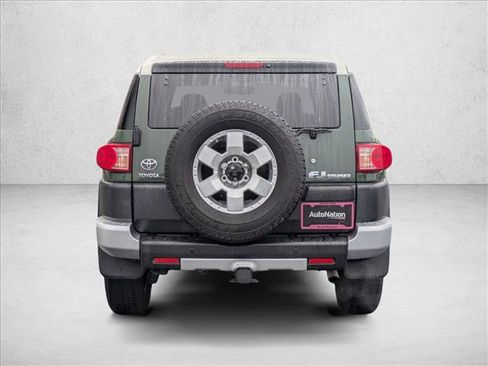 Used 2010 Toyota FJ Cruiser 4WD image 6