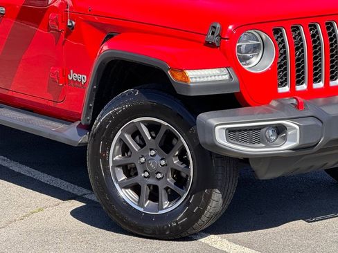 Used 2020 Jeep Gladiator Overland image 39