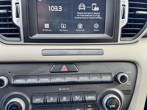 Used 2019 Kia Sportage LX w/ LX Popular Package image 10