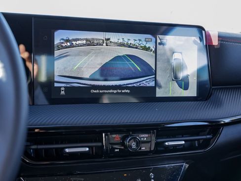 New 2026 Nissan Kicks SR image 27