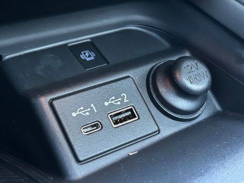 Used 2023 INFINITI QX50 Luxe image 34