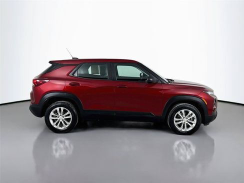 Used 2022 Chevrolet TrailBlazer LS AWD/4WD image 10