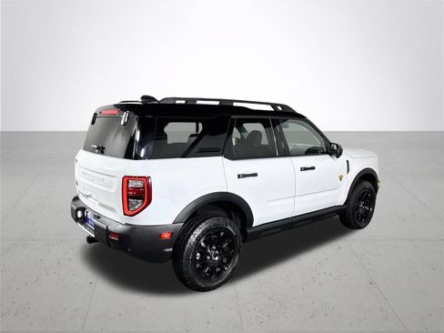 Used 2025 Ford Bronco Sport Badlands AWD/4WD image 6