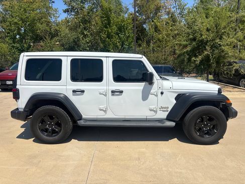 Used 2021 Jeep Wrangler Unlimited Sport w/ Sun And Sound Package AWD/4WD image 5