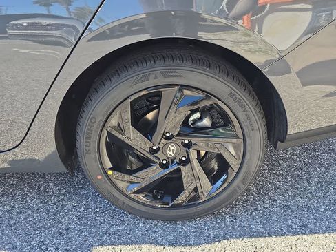 New 2026 Hyundai Elantra Sport image 13
