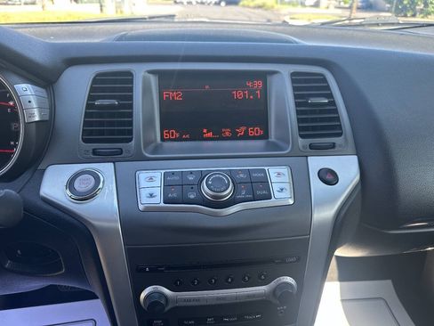 Used 2014 Nissan Murano S FWD image 14