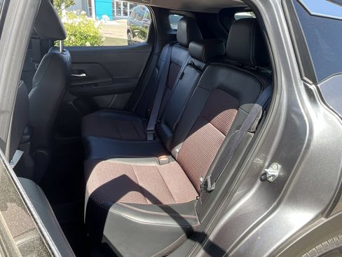 Used 2025 Nissan Kicks SR FWD image 21