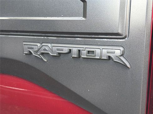 Used 2018 Ford F150 Raptor w/ Equipment Group 802A Luxury AWD/4WD image 5