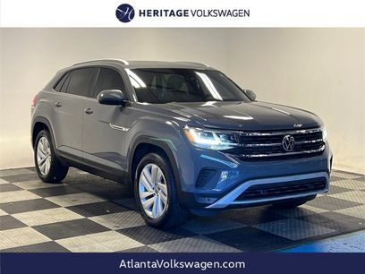Certified 2022 Volkswagen Atlas Cross Sport SE w/ Panoramic Sunroof Package