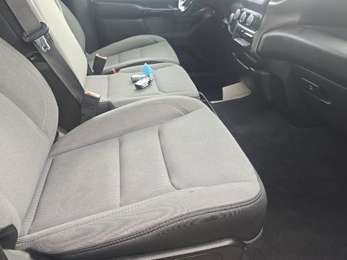 Used 2019 RAM 1500 Big Horn RWD image 9
