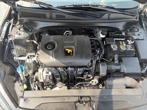 Used 2024 Kia Forte LXS FWD image 21