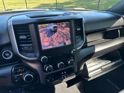 Used 2024 RAM 2500 Big Horn image 17