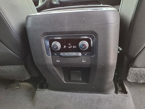 Used 2022 Chevrolet Tahoe LT w/ LT Signature Plus Package RWD image 14