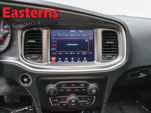 Used 2022 Dodge Charger R/T w/ Blacktop Package image 12