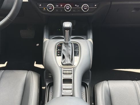 Used 2026 Honda HR-V EX-L image 6
