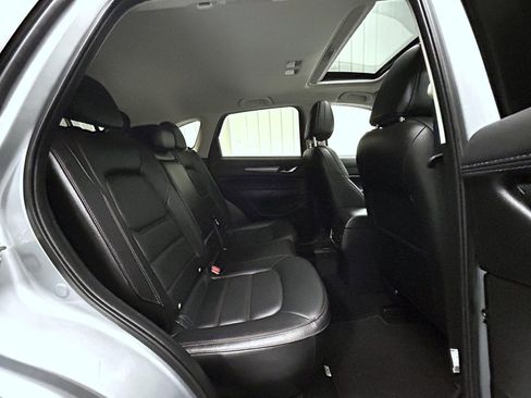 Used 2022 MAZDA CX-5 AWD 2.5 S w/ Preferred Package image 18