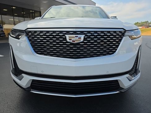 Used 2021 Cadillac XT6 Luxury image 10