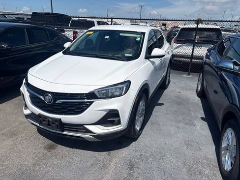 Used 2020 Buick Encore GX Preferred FWD image 1