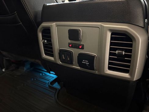 Used 2020 Ford F150 Lariat w/ Equipment Group 502A Luxury image 17