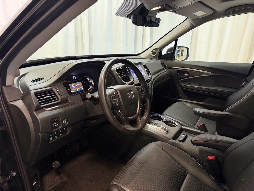 Used 2023 Honda Ridgeline RTL-E image 4