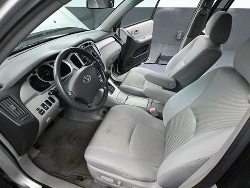Used 2007 Toyota Highlander Base image 19