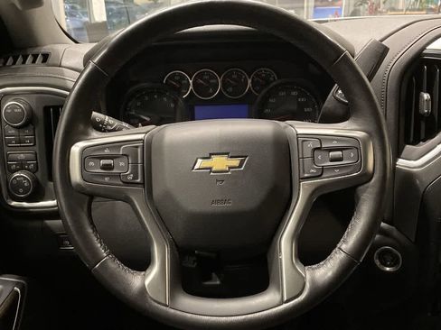 Used 2021 Chevrolet Silverado 1500 LT w/ Z71 Off-Road Package image 17