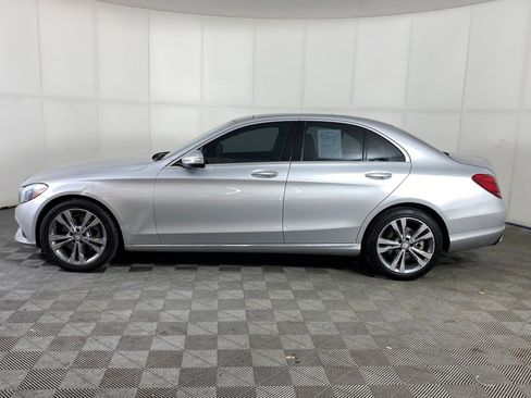 Used 2015 Mercedes-Benz C 300 4MATIC Sedan image 2