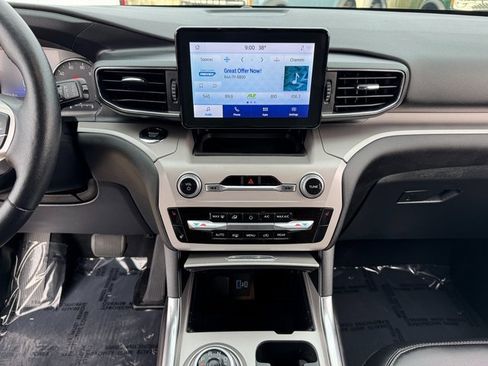 Certified 2023 Ford Explorer XLT w/ Equipment Group 202A image 26