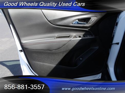 Used 2022 Chevrolet Equinox RS w/ LPO, Floor Liner Package image 23